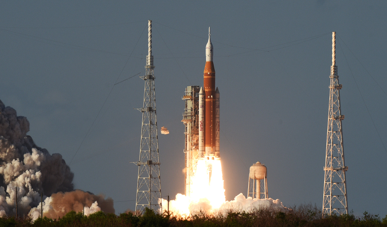 NASA'nın insanlı uzay görevlerinde yeni perde